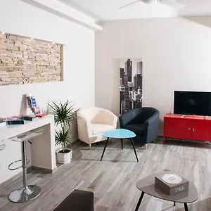  Apartment Orsini Family Deluxe By Mamo Italy