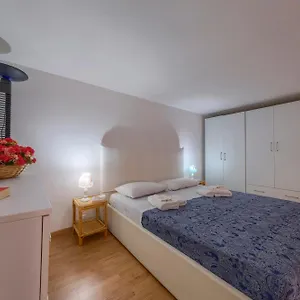  Apartment La Casa Di Dante Alighieri Italy